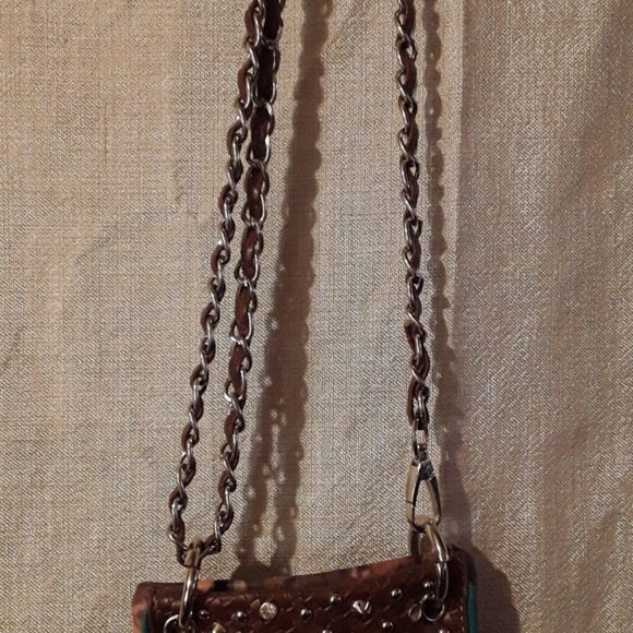 Cute purse w. studs & rhinestones - Picture 2 of 6